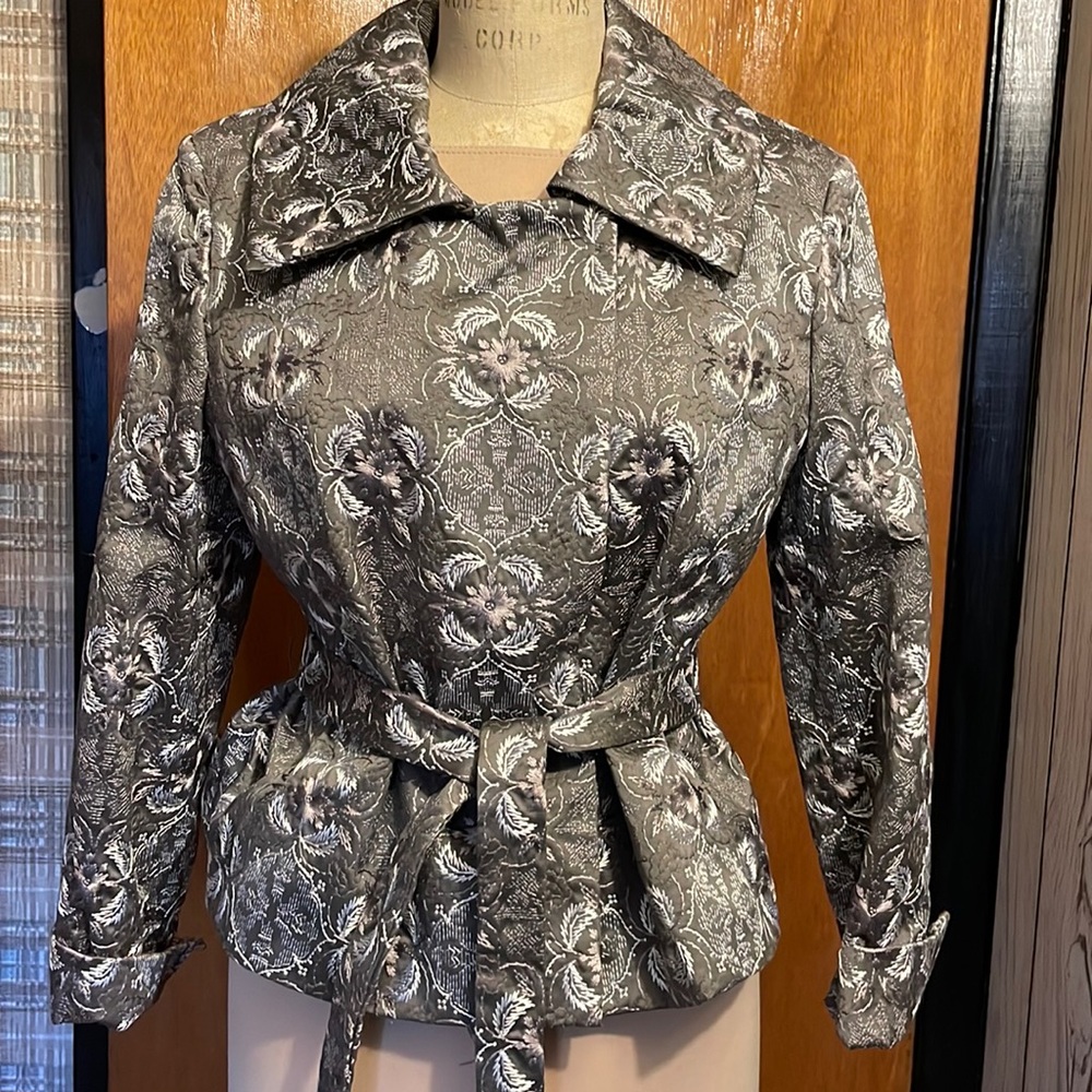Talbots Collection 12 Petite embroidered taupe tie jacket
